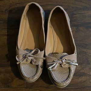 Boat shoes